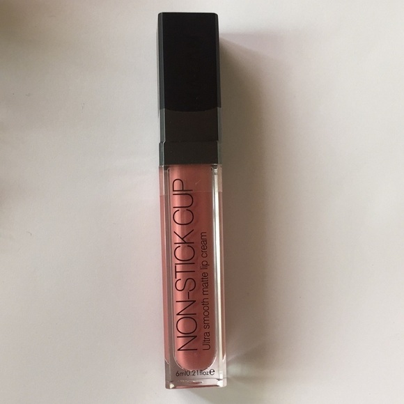 OKALAN Non-Stick Cup Matte Lip Cream - Picture 1 of 7